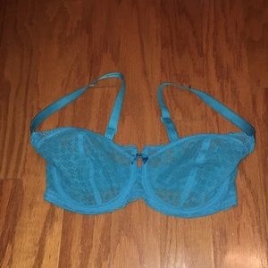 Chantelle Lightweight Bra 32 F UK E